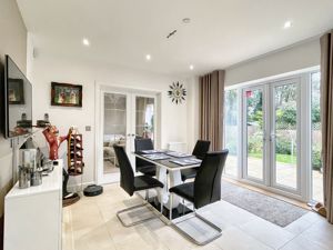 Photo 22- click for photo gallery